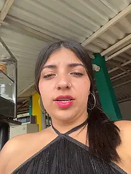 Isaa-Sweet online show from 21, 12, 2025