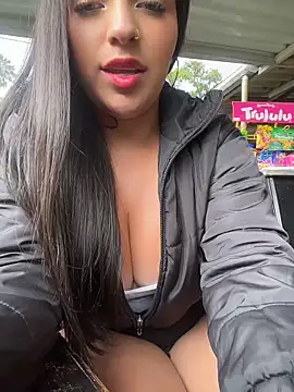 Snapshot of Isaa-Sweet chatting on 16, 4, 2026 Isaa-Sweet online show from 16, 4, 2026