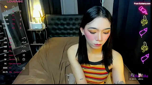 bellamoonlightX online show from 28, 3, 2026