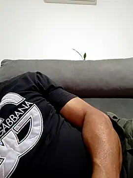 Snapshot of Binhocrs chatting on 24, 11, 2025 Binhocrs online show from 24, 11, 2025