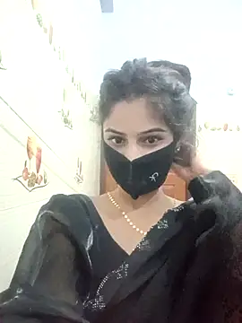 Hot-Soniya733 online show from 5, 11, 2025