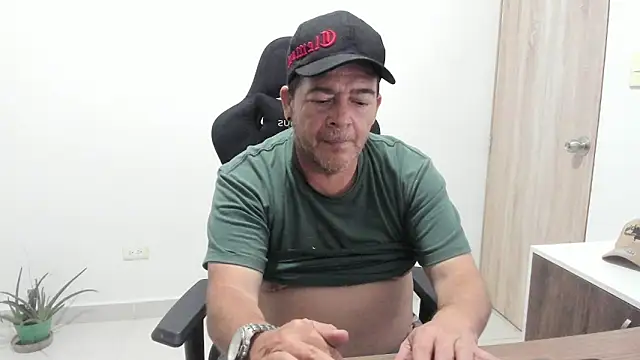 massimo dannger online show from 2, 11, 2025