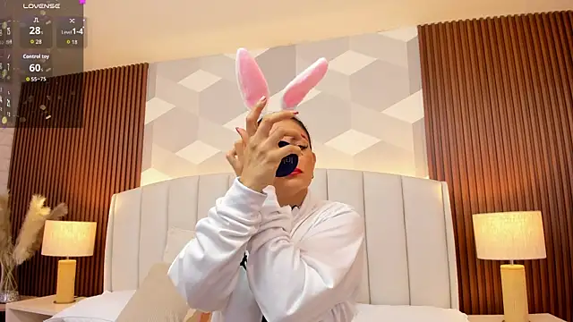 Mommy Naughty online show from 3, 11, 2025