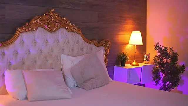 Snapshot of EllieRedd chatting on 16, 11, 2025 EllieRedd online show from 16, 11, 2025