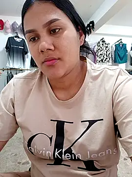 Snapshot of burbuja02 chatting on 4, 2, 2026 burbuja02 online show from 4, 2, 2026