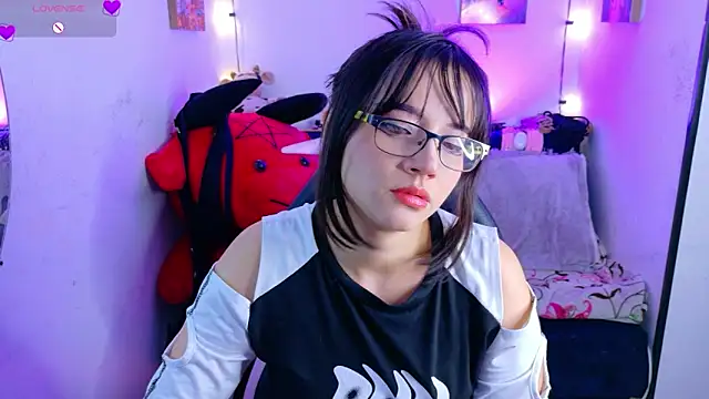 MiaVelvetDoll online show from 23, 9, 2025