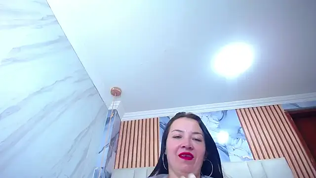 CharlotteSchmidtt online show from 8, 1, 2026