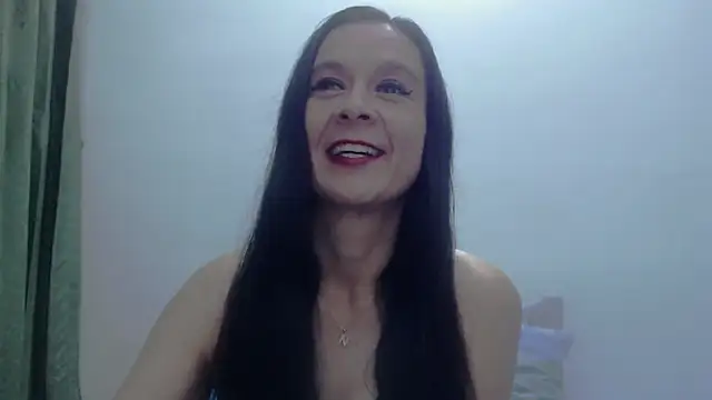 Aileendarkhot online show from 2, 10, 2025