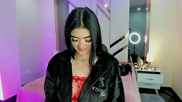 EmmaStonns online show from 29, 9, 2025