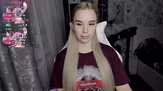 KiraKrox online show from 22, 11, 2025