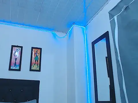 natashat lorent online show from 7, 3, 2026