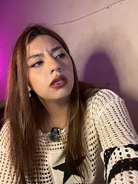 Snapshot of SoftLady_S33 chatting on 6, 6, 2026 SoftLady S33 online show from 6, 6, 2026