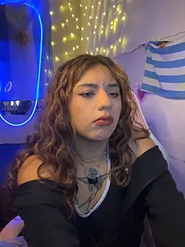 Snapshot of SoftLady_S33 chatting on 24, 6, 2026 SoftLady S33 online show from 24, 6, 2026