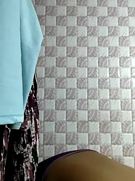 pujaroy363534 online show from 5, 12, 2025