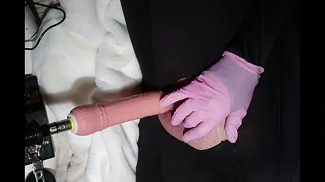 soumclitorture online show from 2, 2, 2026