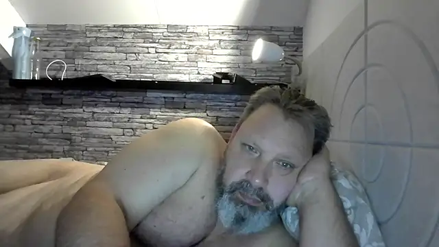 BigMan738xh online show from 3, 6, 2026
