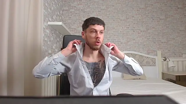 JonahShaw online show from 10, 4, 2026