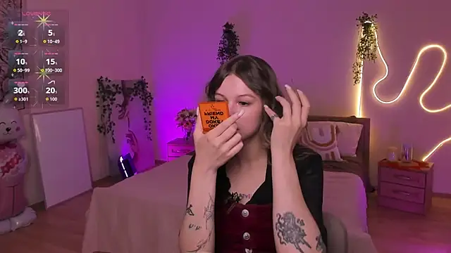 Lisa Blossom online show from 15, 7, 2026