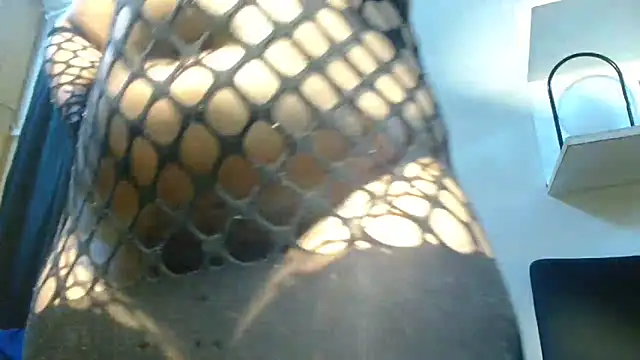 RoxyLuv77 online show from 28, 9, 2025