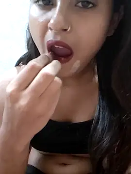 Tara2007 online show from 24, 11, 2025