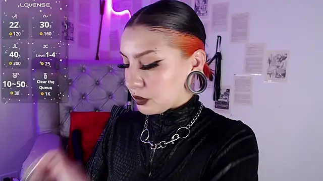 Snapshot of FabulousVenus chatting on 22, 4, 2026 FabulousVenus online show from 22, 4, 2026