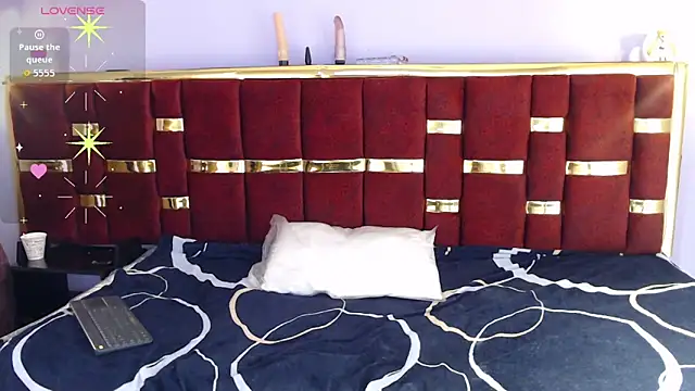 Snapshot of shantall_05 chatting on 22, 10, 2025 shantall 05 online show from 22, 10, 2025