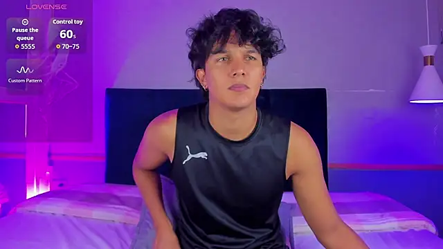 Leo Savage  online show from 17, 9, 2025