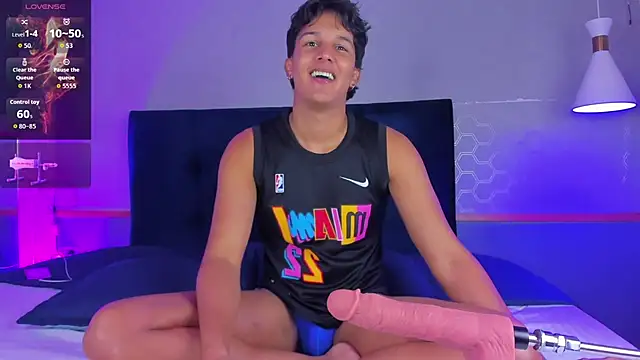 Leo Savage  online show from 27, 9, 2025