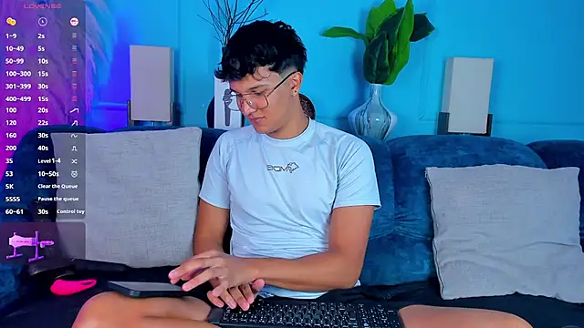 Leo Savage  online show from 12, 1, 2026