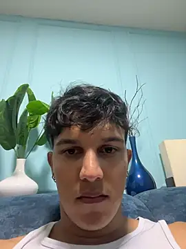 Leo Savage  online show from 3, 4, 2026