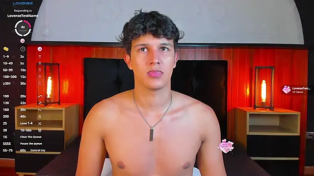 Snapshot of Leo_Savage_ chatting on 17, 5, 2026 Leo Savage online show from 17, 5, 2026