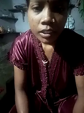 Snapshot of SEXY-MAHI4 chatting on 6, 11, 2025 SEXY-MAHI4 online show from 6, 11, 2025