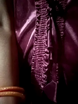 Snapshot of SEXY-MAHI4 chatting on 8, 11, 2025 SEXY-MAHI4 online show from 8, 11, 2025