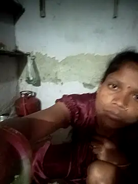 Snapshot of SEXY-MAHI4 chatting on 20, 11, 2025 SEXY-MAHI4 online show from 20, 11, 2025