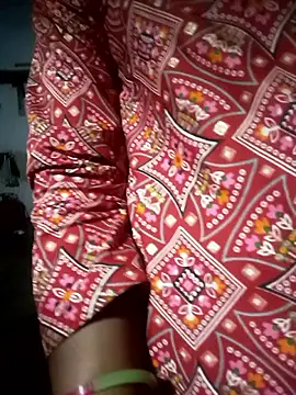 Snapshot of SEXY-MAHI4 chatting on 2, 12, 2025 SEXY-MAHI4 online show from 2, 12, 2025