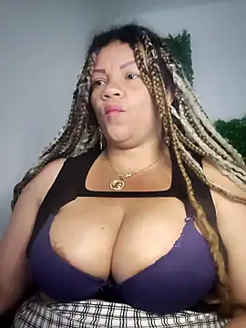 Eva Luxei online show from 25, 2, 2026