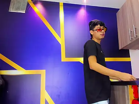 gustavo saaled19  online show from 14, 9, 2025