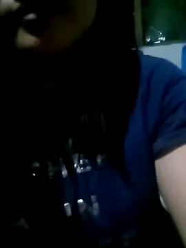 Snapshot of Dreamyeyes_08 chatting on 4, 10, 2025 Dreamyeyes 08 online show from 4, 10, 2025