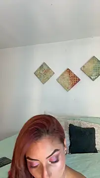 Snapshot of monnay520 chatting on 12, 11, 2025 monnay520 online show from 12, 11, 2025