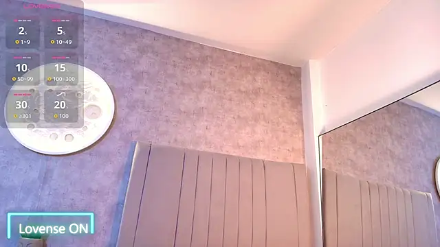 Snapshot of karla-ruiz chatting on 21, 9, 2025 karla-ruiz online show from 21, 9, 2025