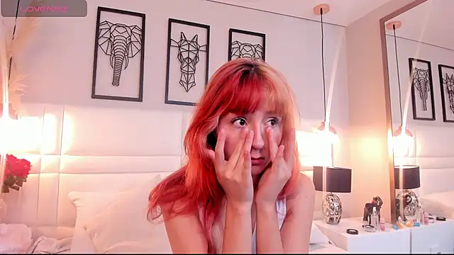 dafnne hall online show from 19, 10, 2025