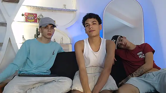 THREE GUYS HOT online show from 27, 9, 2025