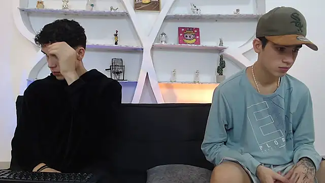 THREE GUYS HOT online show from 2, 12, 2025