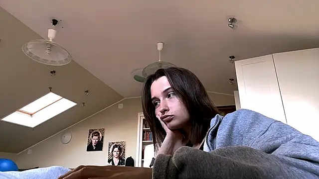 DarlineBrustera online show from 13, 9, 2025