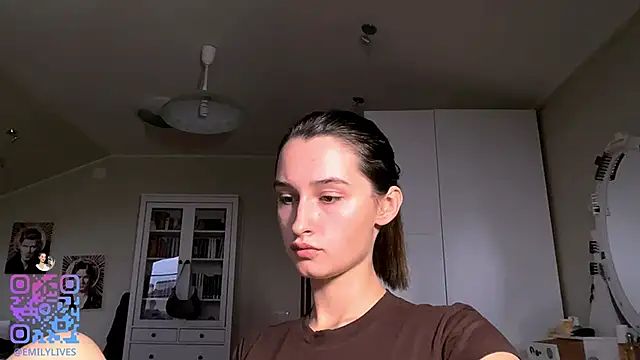 DarlineBrustera online show from 19, 10, 2025