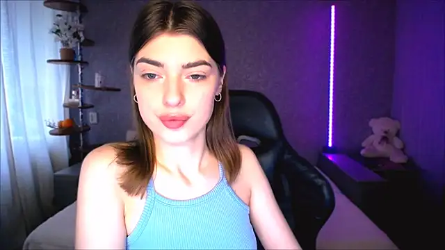 Snapshot of Dianaa_Lee0 chatting on 22, 5, 2026 Dianaa Lee0 online show from 22, 5, 2026