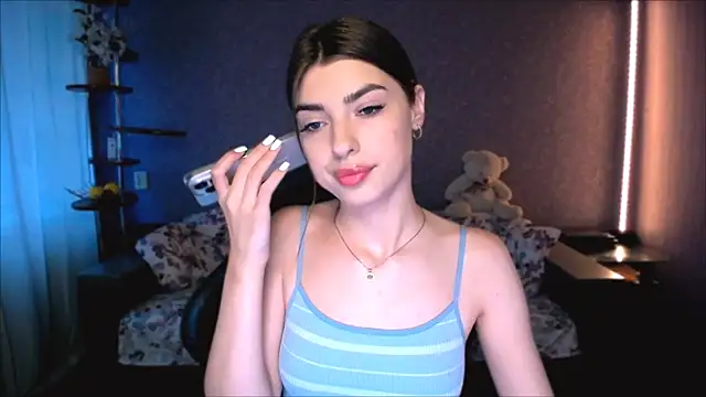 Snapshot of Dianaa_Lee0 chatting on 3, 8, 2026 Dianaa Lee0 online show from 3, 8, 2026