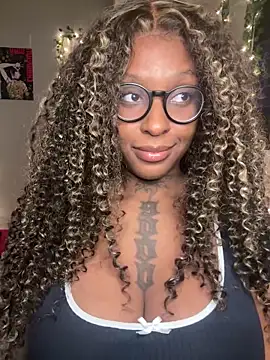 Snapshot of MistiSavannah chatting on 30, 4, 2026 MistiSavannah online show from 30, 4, 2026