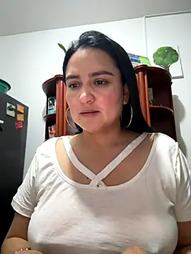 Snapshot of Rouse69_ chatting on 15, 10, 2025 Rouse69 online show from 15, 10, 2025