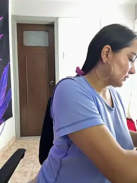 Snapshot of Rouse69_ chatting on 31, 10, 2025 Rouse69 online show from 31, 10, 2025